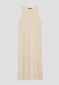 Robe côtelée sans manches de couleur beige clair, présentant une silhouette droite, une texture douce et un col rond, offrant un confort optimal.