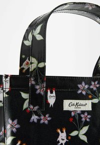 Cath Kidston SMALL - REGULAR FIT - Kabelka - black monsters