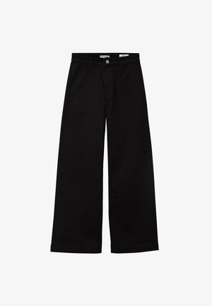 Pantaloni in denim neri a gamba larga con taglio dritto, dotati di chiusura frontale con bottone, passanti per cintura e una texture liscia.