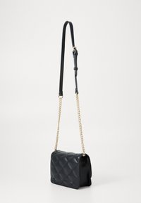 TWINSET BAG - Soma ar siksnu pāri ķermenim - nero