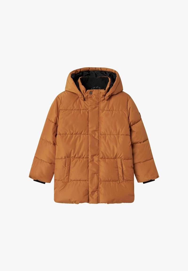 Doudoune marron avec capuche, présentant un design matelassé, deux poches avant et des accents noirs sur les poignets et la doublure intérieure.