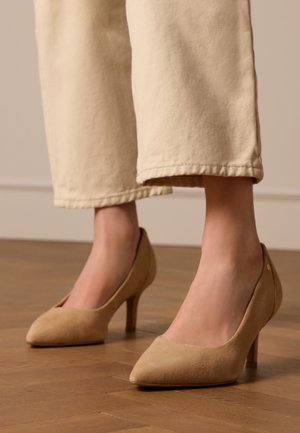 Manfield Classic heels - beige
