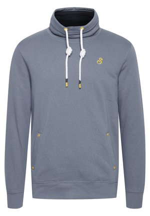 Gray fleece sweatshirt with a high neck, white drawstrings, yellow accents, and side pockets. Features a small yellow logo on the chest.