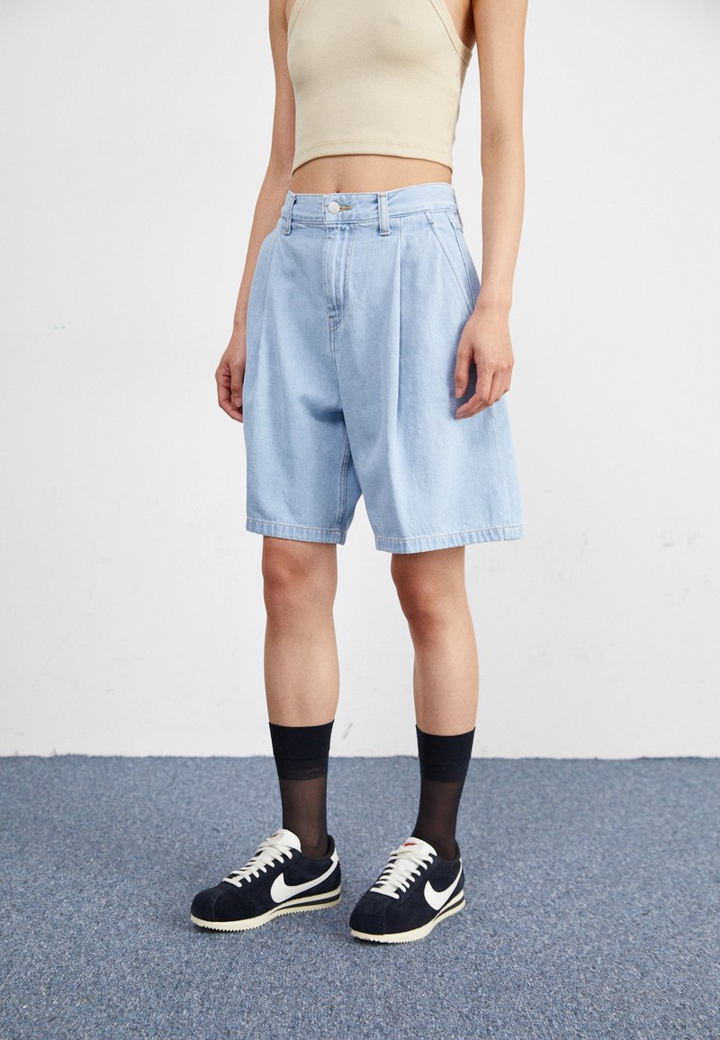 Carhartt WIP - ALTA  - Jeansshorts - blue, Förstora