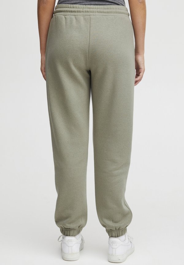 OXSANDIE REGULAR FIT - Tracksuit bottoms - vetiver4