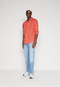 Wrangler Camicia - burnt sienna