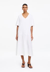Non sélectionné, white