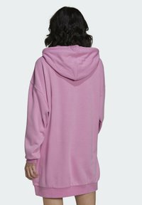adidas Originals HOODIE DRESS - Dienas kleita - purple