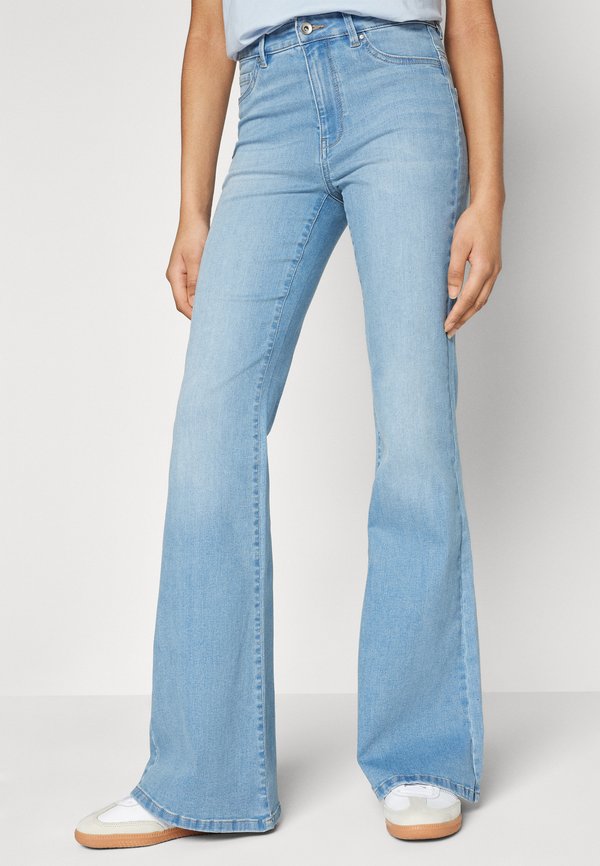 ONLROSE RETRO FLARED  - Bootcut jeans4
