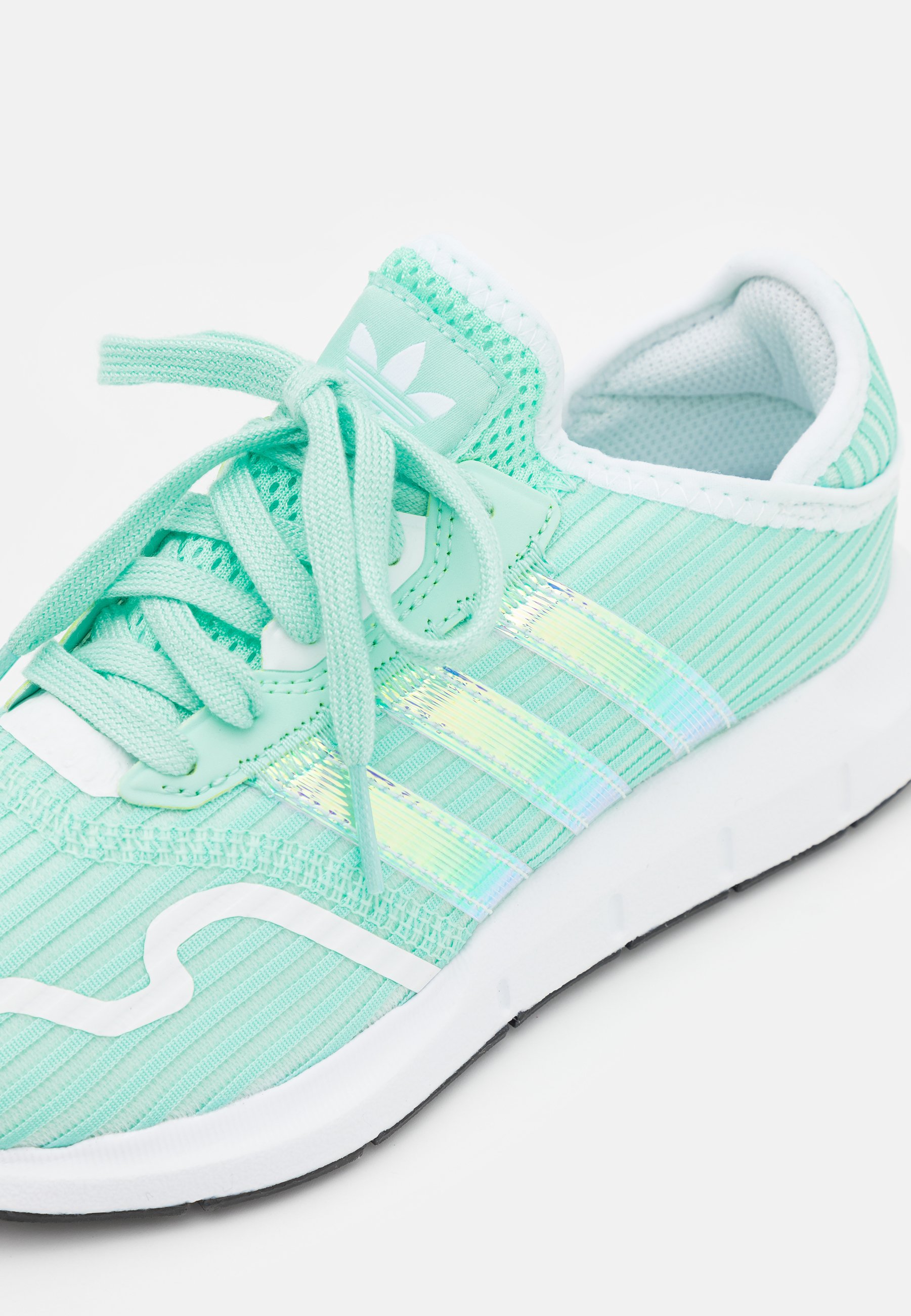 swift run mint green