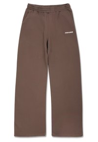 Unselected, washed cozy brown/white gum