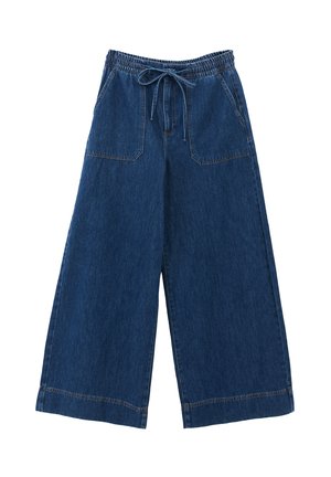 Pantalones de mezclilla de pierna ancha en azul oscuro, con una cintura elástica con cordón, dos bolsillos frontales y costuras en contraste.