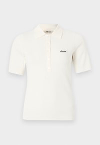 Polo blanc à manches courtes en maille côtelée, avec col et patte de boutonnage, arborant un petit logo noir "ellesse" sur la poitrine gauche.