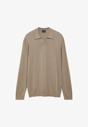 Beżowy dzianinowy sweter polo z długim rękawem, kołnierzem i wycięciem w kształcie litery V przy dekolcie, prezentowany na białym tle.