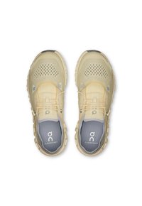 On CLOUD 6 COAST - Sneaker low - castor   fog