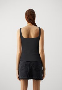 Vero Moda VMCHLOE SQUARE - Top - black