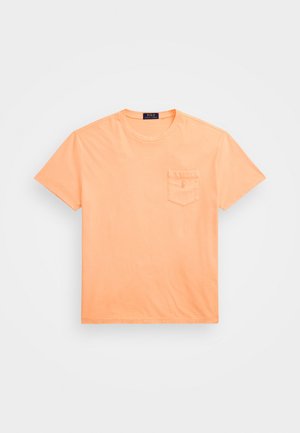 CUSTOM SLIM MINERAL-DYED POCKET T-SHIRT - T-shirts - amber