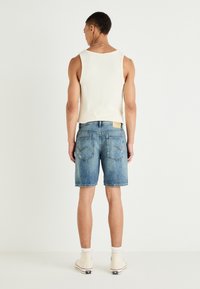 Only & Sons ONSEDGE  - Farmer rövidnadrágok - dark blue denim