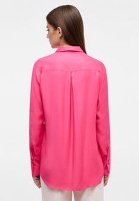 Eterna REGULAR FIT - Button-down blouse - pink