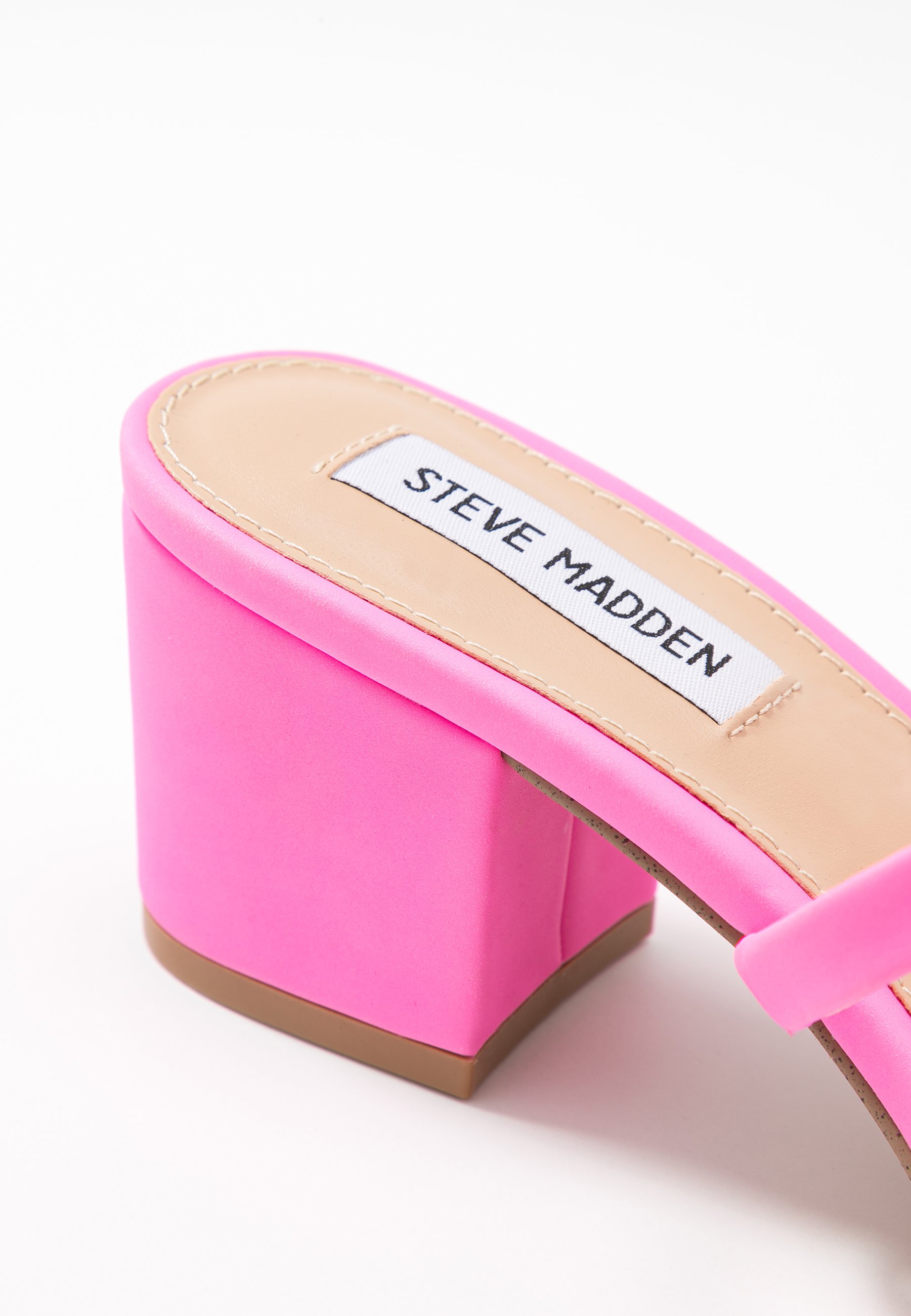 steve madden issy pink
