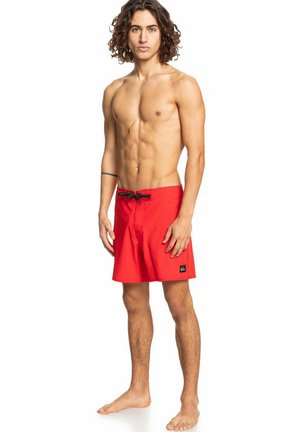 SURFSILK KAIMANA - Swimming shorts - high risk red