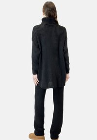 Elara SET - Maglione - schwarz