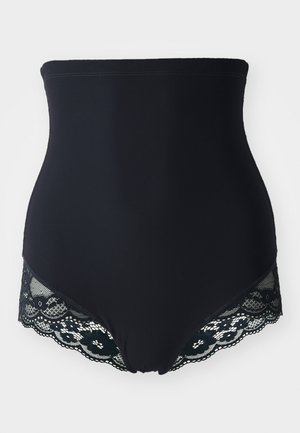 Hooggewaisted zwarte shapewear met een gladde textuur en ingewikkelde zwarte kantdetails bij de benen, wat zorgt voor een goede pasvorm en een elegante look.
