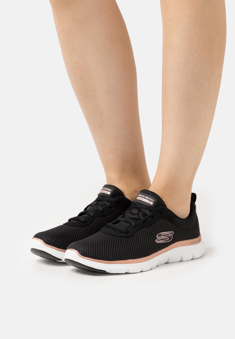 Skechers Wide Fit FLEX APPEAL 4.0 - Tenisky - black/rose gold