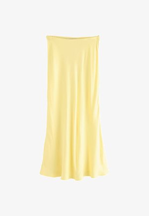 Geel satijnen maxi-jurk met een vloeiende silhouet. Heeft een geplooide halslijn en een zachte textuur, ontworpen voor een ontspannen draagcomfort.