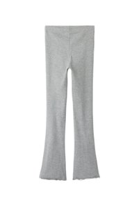 Halli lehvikpüksid, valmistatud pehmest puuvillasegust kangast, mugava vöökoha ja lainelise äärega.