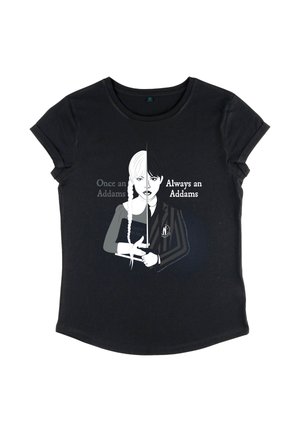 Czarny T-shirt z podzieloną czarno-białą ilustracją Wednesday Addams oraz napisem „Raz Addams, zawsze Addams.”