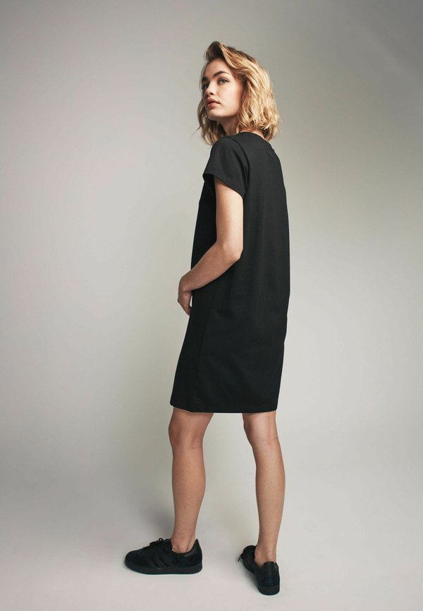 SHORT SLEEVE 3 PACK - REGULAR FIT - Jerseykleid