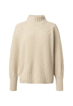 Beżowy dziergany sweter z golfem z diamentowymi wzorami warkoczy oraz ściągaczami na mankietach i dole.