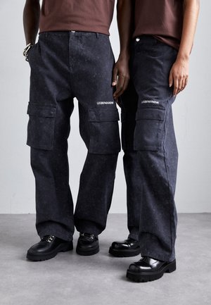 Les Benjamins UTILITY PANT UNISEX - Džínsy voľného strihu - chilled iron