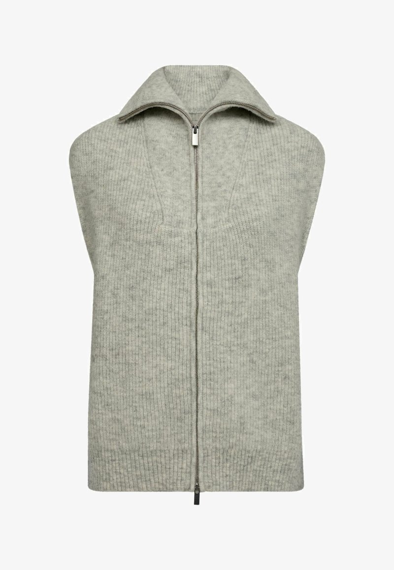 Jasnoszary bezrękawnik sweter, prążkowana tekstura, wysoki kołnierz, zamek błyskawiczny z przodu, miękki materiał dzianinowy, czyste linie, minimalistyczny design.