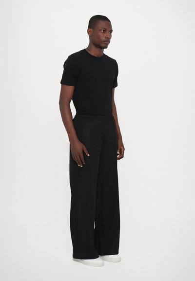 Les Benjamins Παντελόνι - black