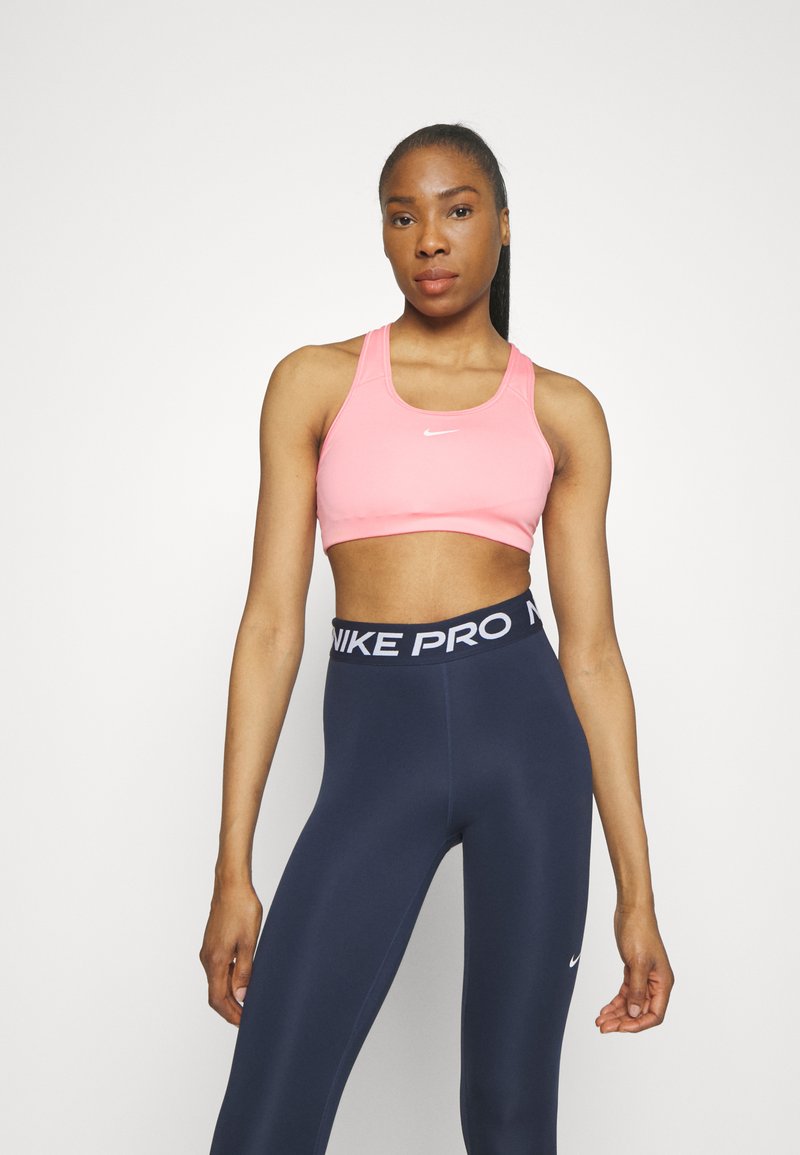 brassiere nike flyknit