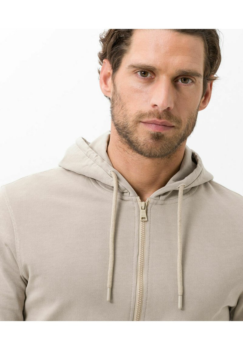 Herren Kapuzenpullover | BRAX SAMMY Sweatjacke frappe/beige - AL45372 Herren Kapuzenpullover | BRAX SAMMY Sweatjacke frappe/beige - AL45372