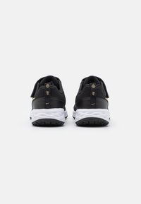 Nike Performance NIKE REVOLUTION 6 (PSV) - Sapatos para corrida em estrada - black/metallic gold/white