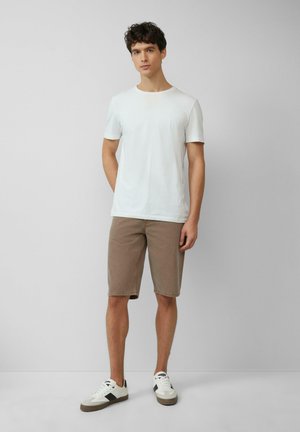 BERMUDA REGULAR FIT MID RISE - Jeansshort - sandstein