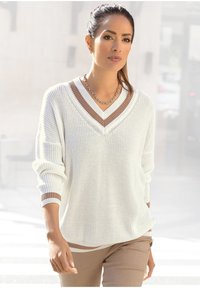 LASCANA V-AUSSCHNITT - Strickpullover - creme