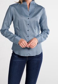 Eterna Blus - light blue