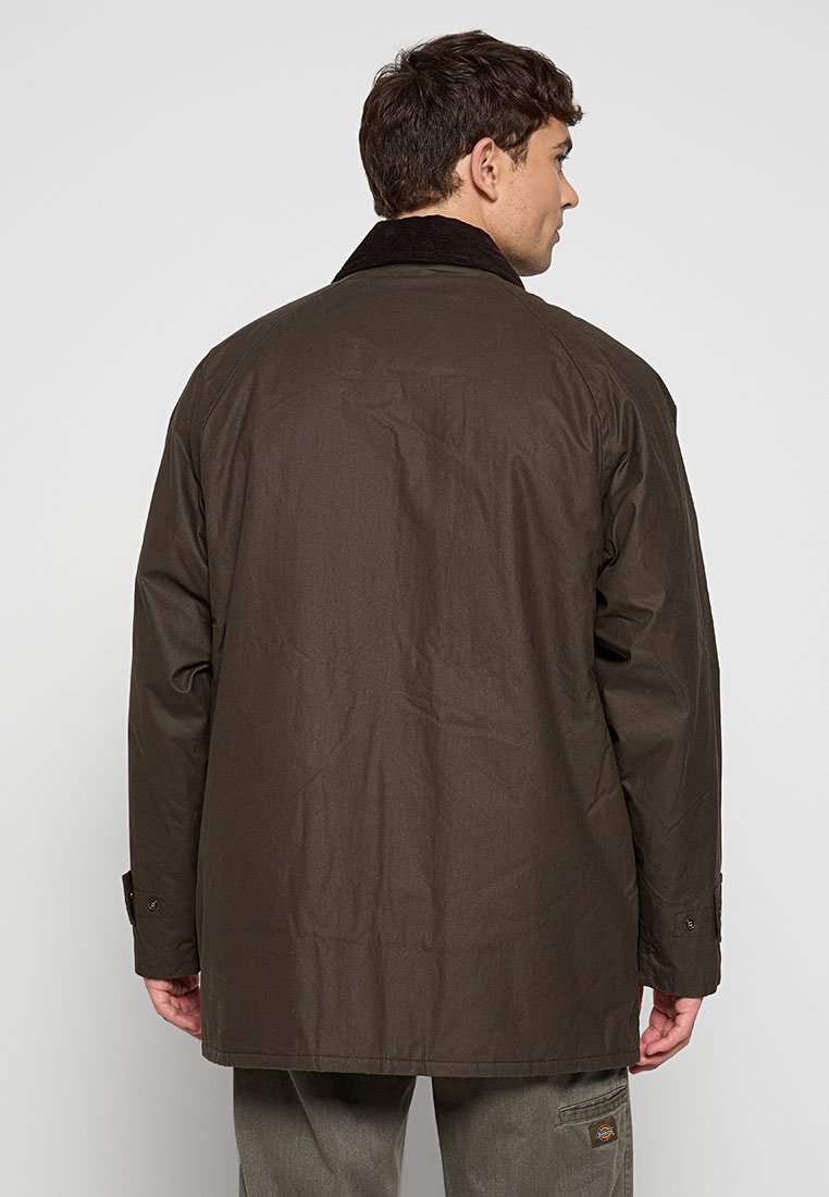 RELAXED FIT 3 IN 1