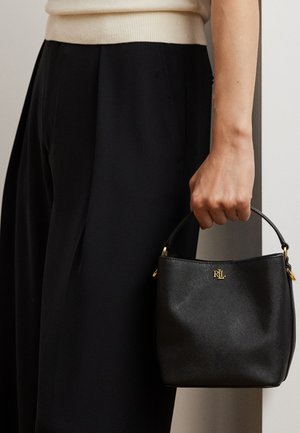 Lauren Ralph Lauren CROSSHATCH SMALL REESE BUCKET BAG - Дамска чанта - black
