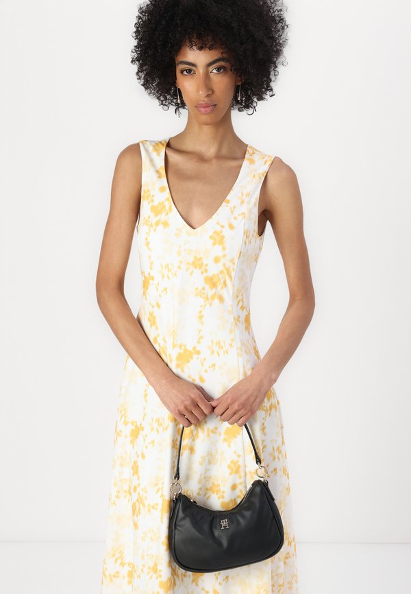 ALBARRAS - Maxi dress - saffron4