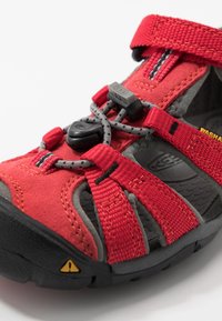 Keen SEACAMP II CNX - Trekkingsandale - racing red/gargoyle