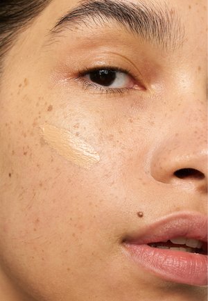 IRL FILTER LONGWEAR FOUNDATION - Fond de teint - f10