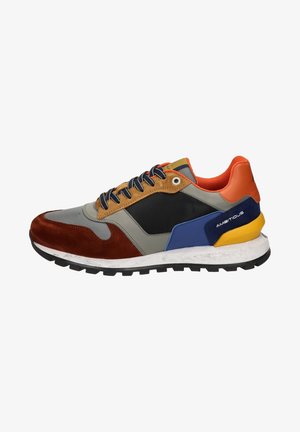Trainers - multicolour