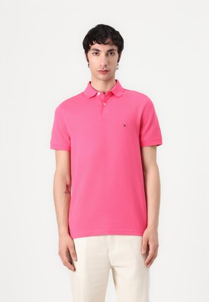 REGULAR - Polo shirt - pink alert