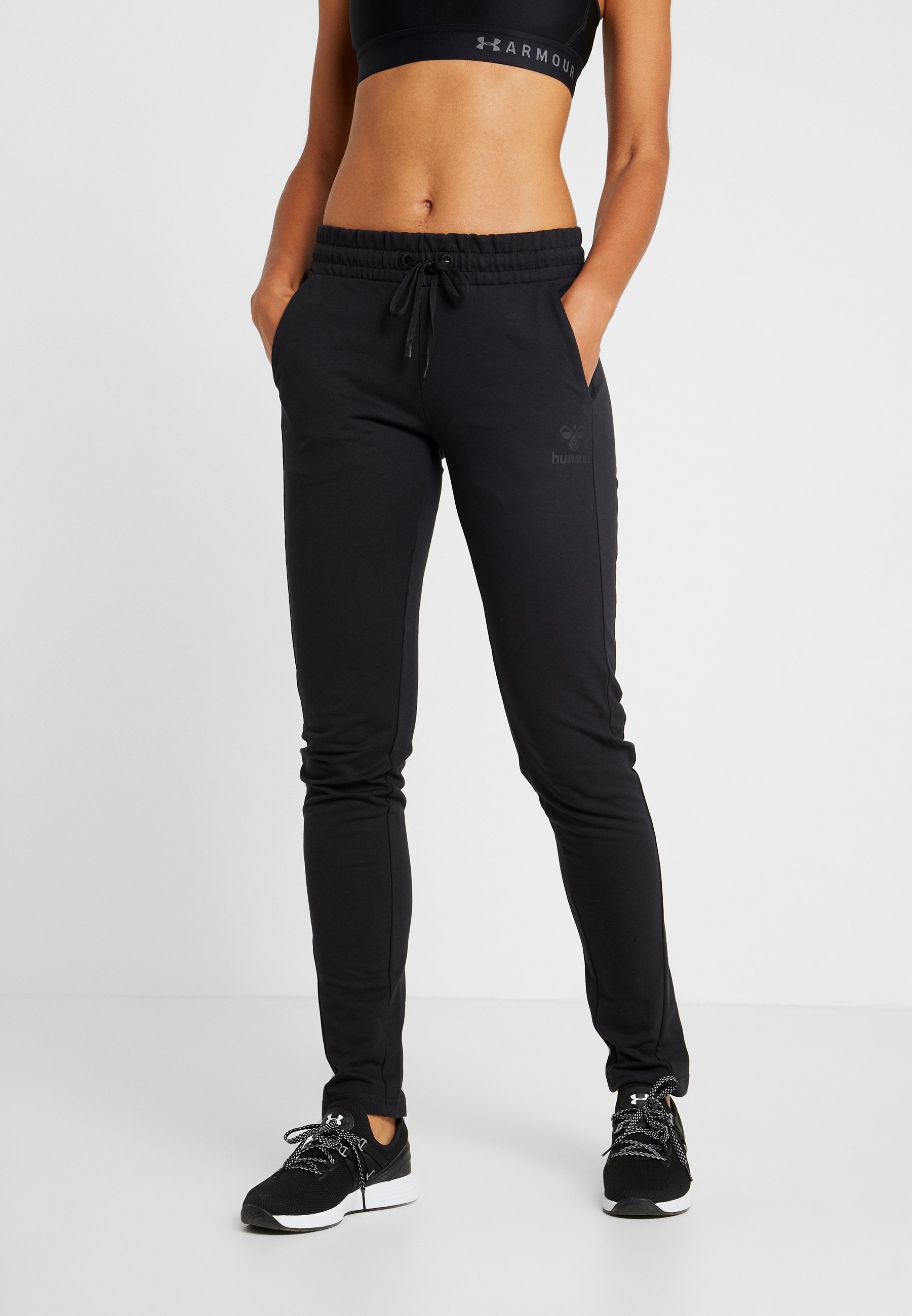 HMLNICA Joggebukse black HMLNICA Joggebukse black